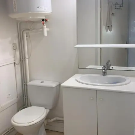 Studio Centre Ville - Parking Prive - Proche Gare Apartmán